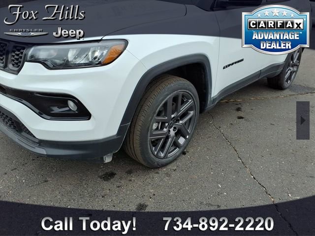 New 2026 Jeep Compass Limited image 5