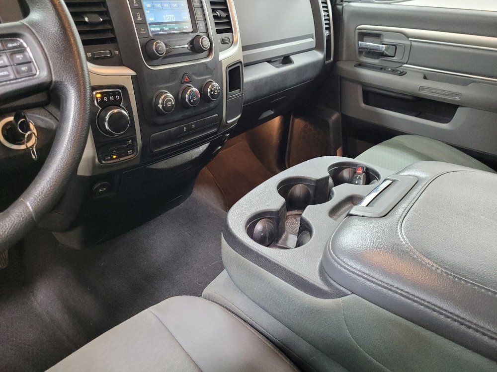 Used 2014 RAM 1500 Classic SLT image 26
