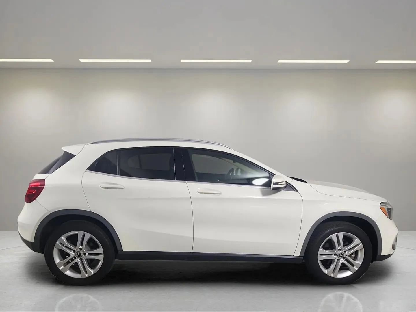 Used 2018 Mercedes-Benz GLA 250 image 8