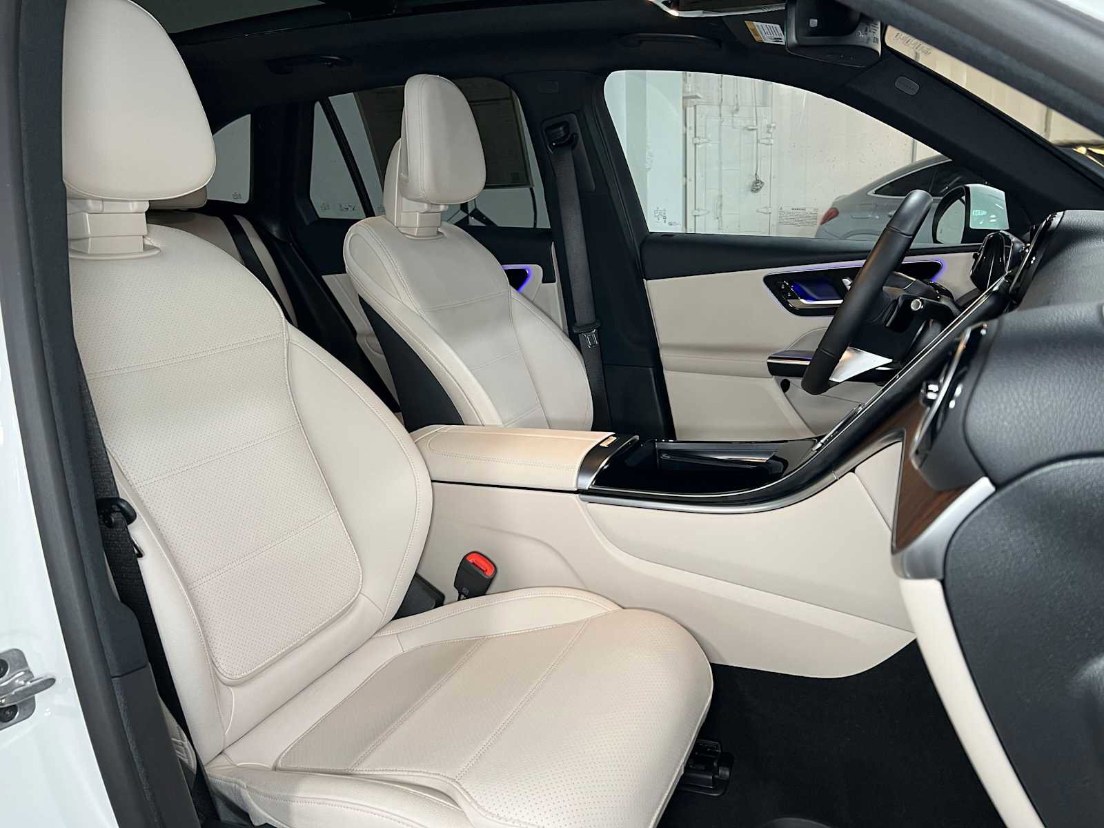 Certified 2026 Mercedes-Benz GLC 300 4MATIC image 13