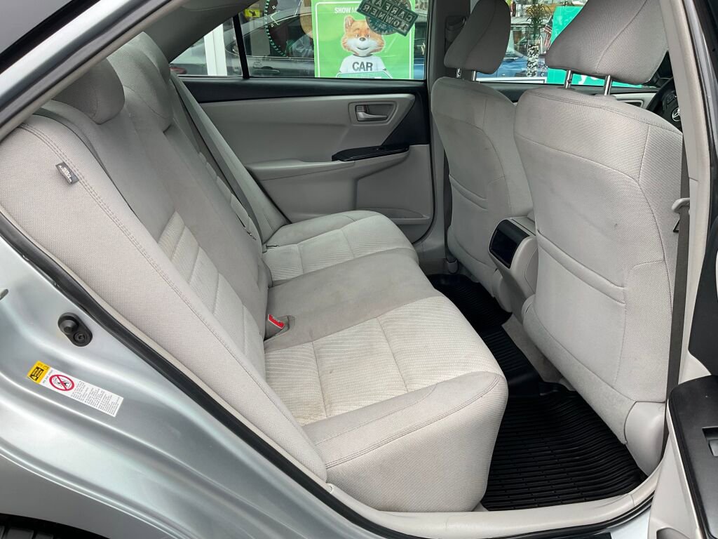 Used 2017 Toyota Camry LE image 15
