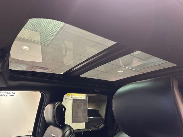 Used 2018 Ford F150 Platinum w/ Equipment Group 701A Luxury image 4