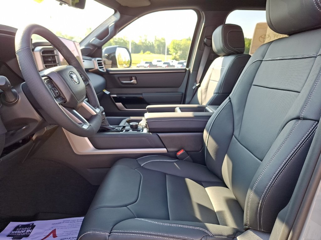 New 2026 Toyota Tundra Limited w/ TRD Off-Road Package AWD/4WD image 16