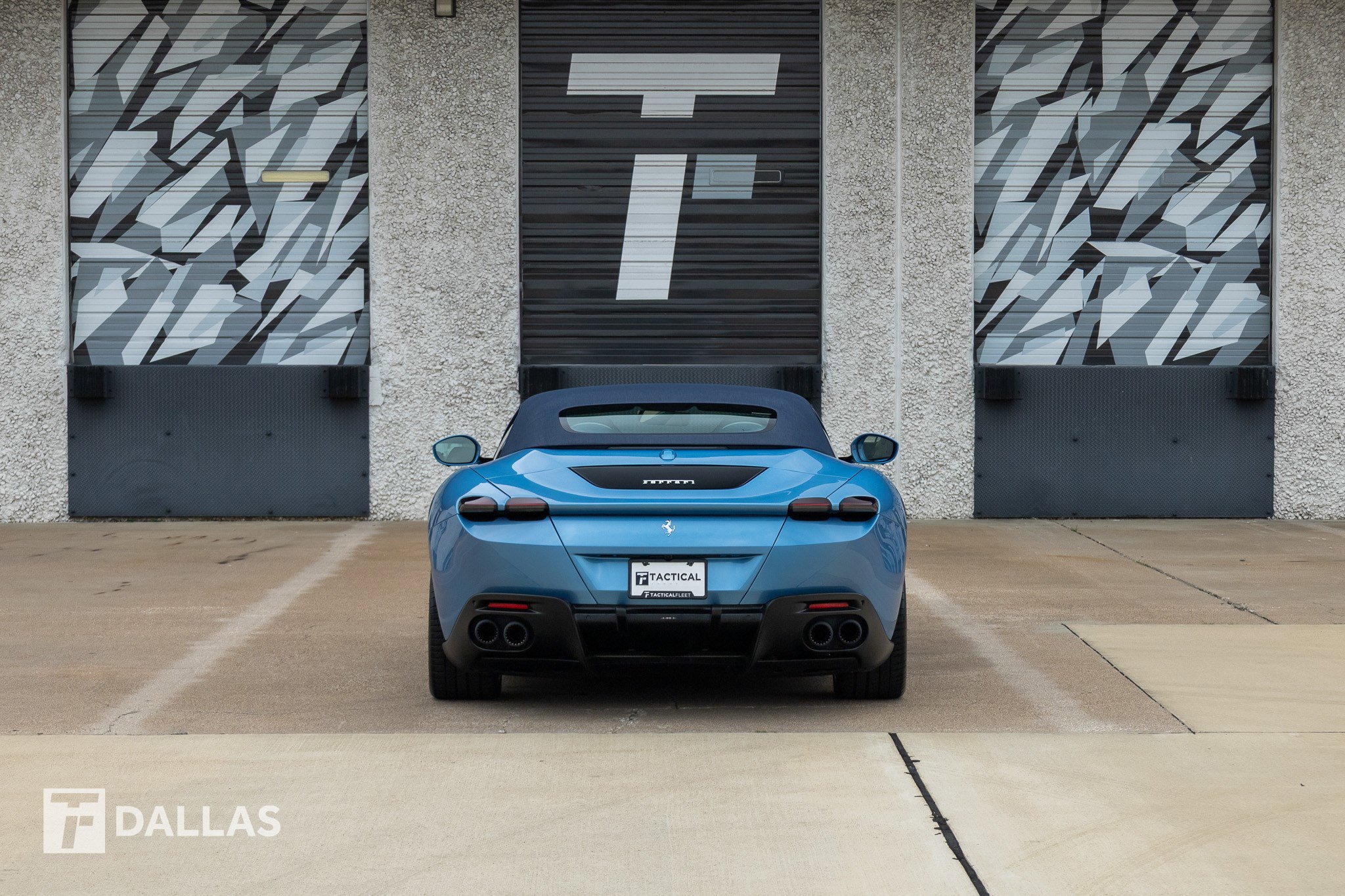 Used 2024 Ferrari Roma Spider RWD image 13