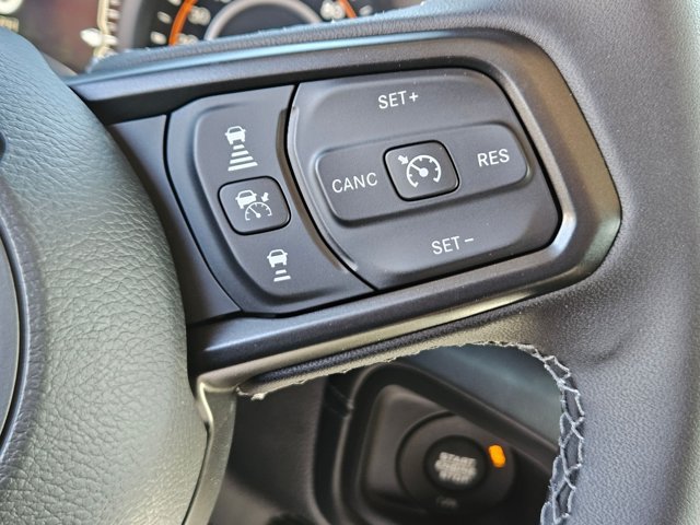 New 2026 Jeep Gladiator Mojave w/ Safety Group AWD/4WD image 15