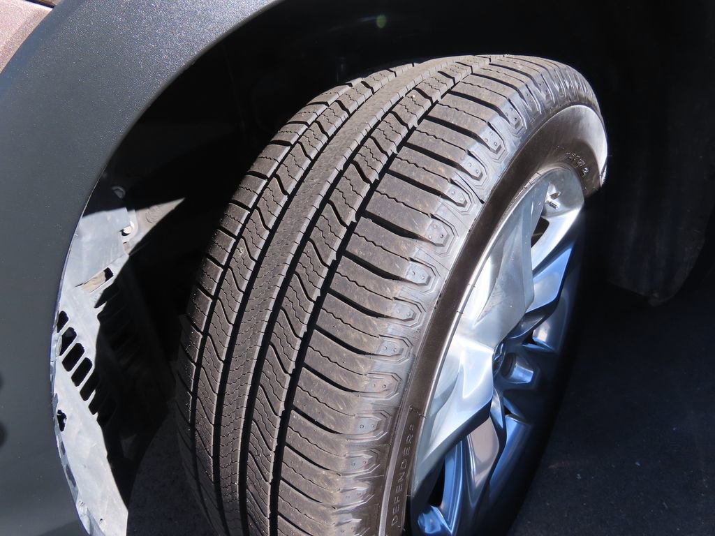 Used 2017 Toyota Highlander Limited image 14