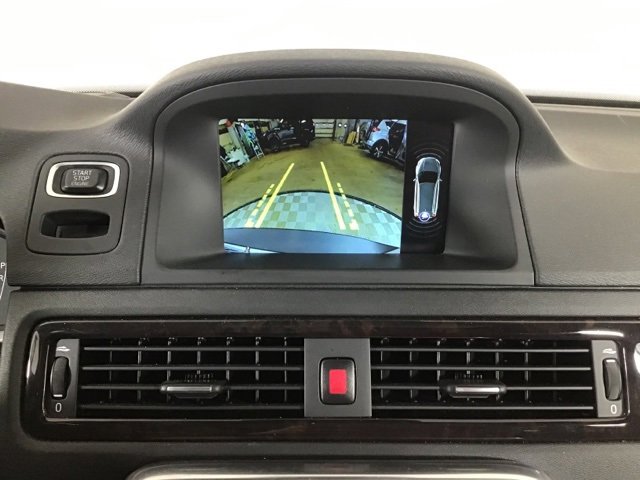 Used 2016 Volvo XC70 T5 Platinum w/ Climate Package image 19