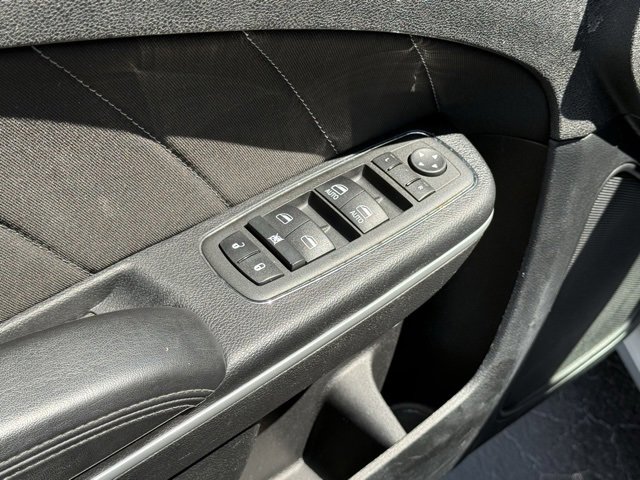 Used 2022 Dodge Charger SXT image 10