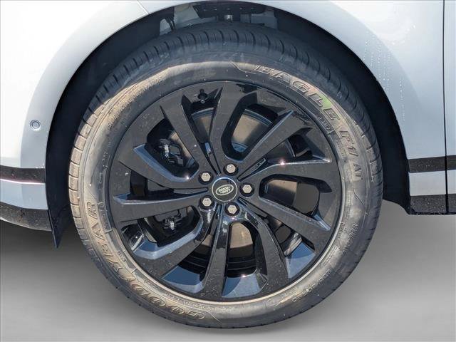 New 2026 Land Rover Range Rover Evoque Hoxton AWD/4WD image 10