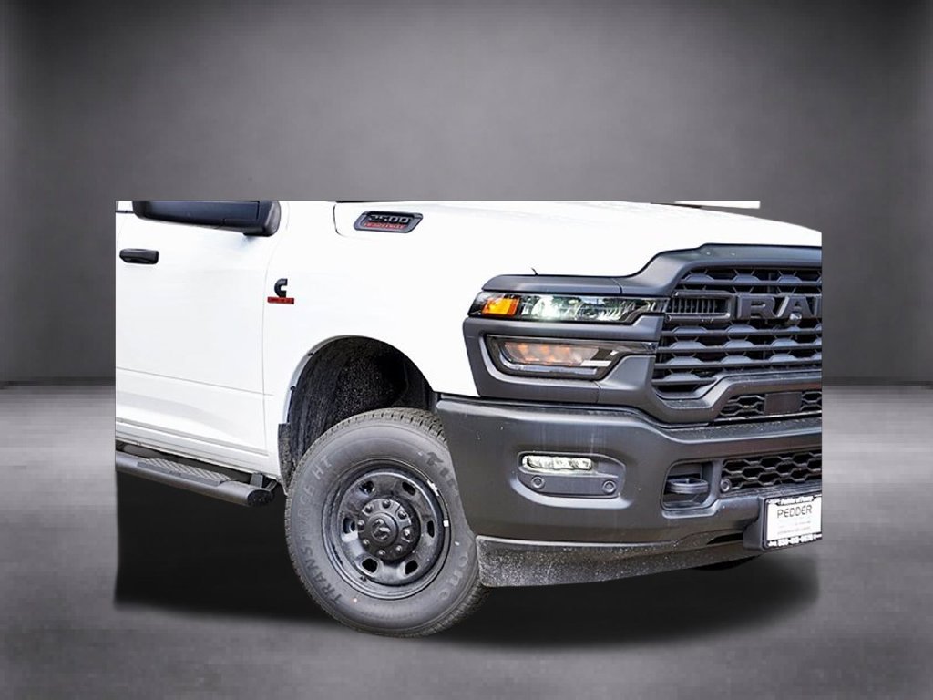 New 2026 RAM 2500 Tradesman AWD/4WD image 4