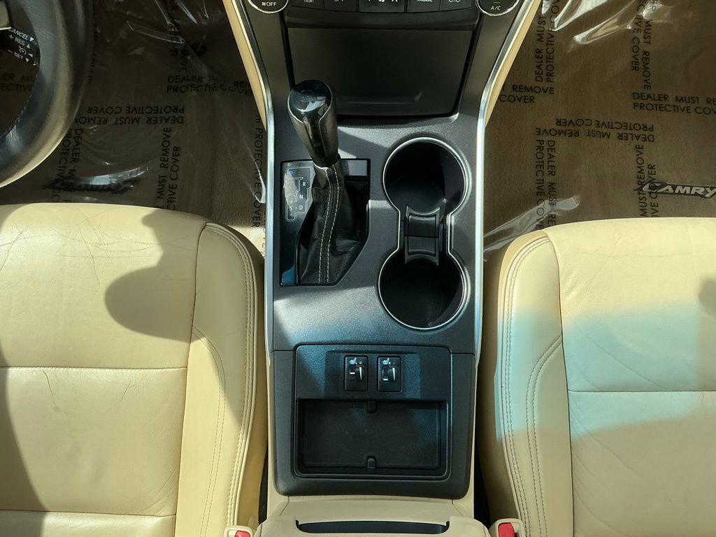 Used 2017 Toyota Camry XLE w/ Protection Package (Q2) image 14