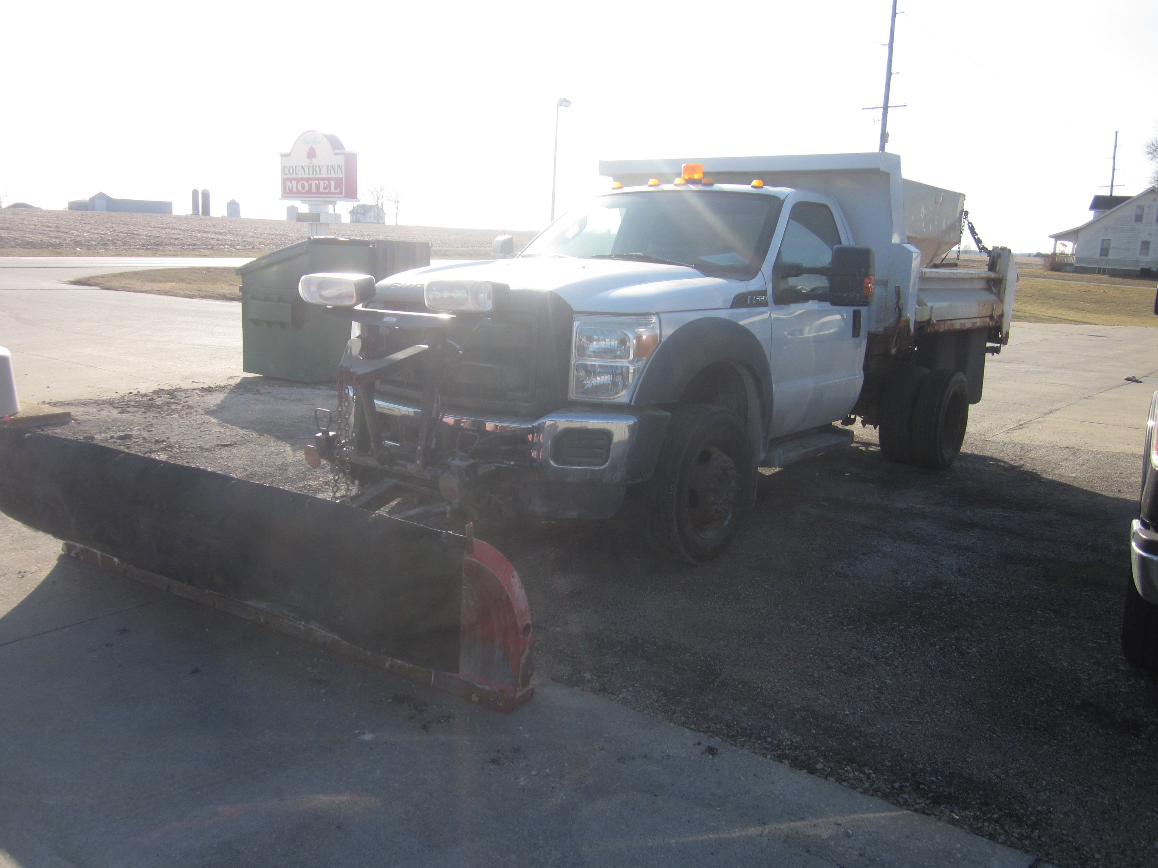 Used 2012 Ford F550 4x4 Regular Cab Super Duty w/ PWR Equipment Group image 2