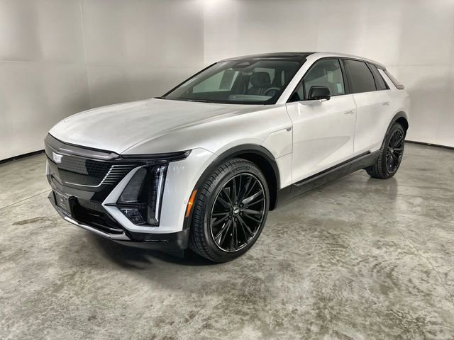 Certified 2025 Cadillac Lyriq Sport w/ Nappa Leather Package image 4