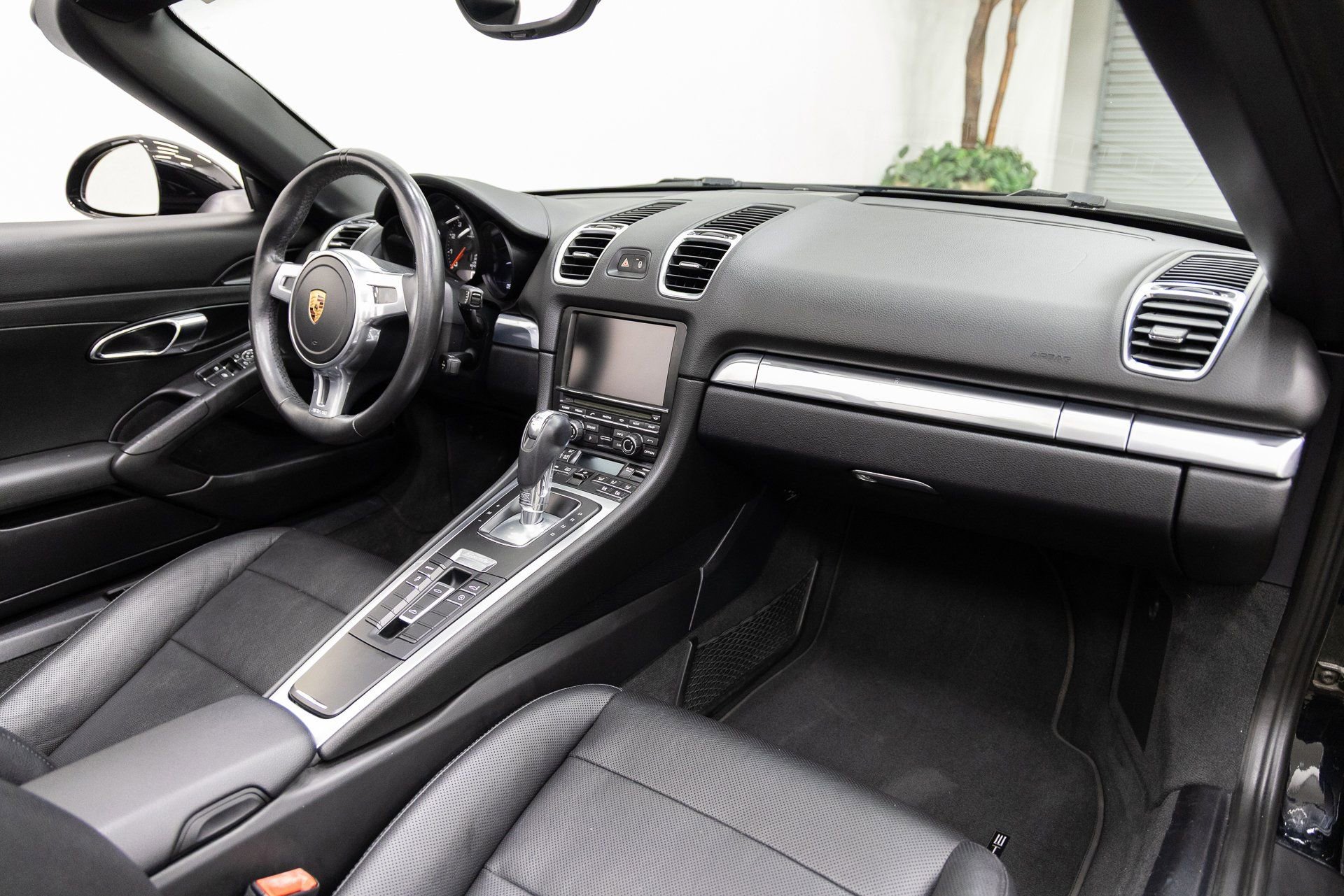 Used 2016 Porsche Boxster Black Edition image 17