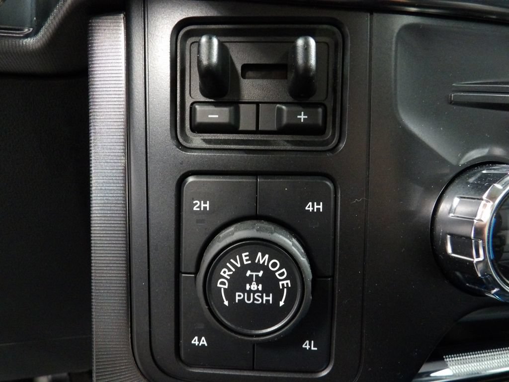 Used 2021 Ford F150 Platinum w/ Equipment Group 701A High AWD/4WD image 54