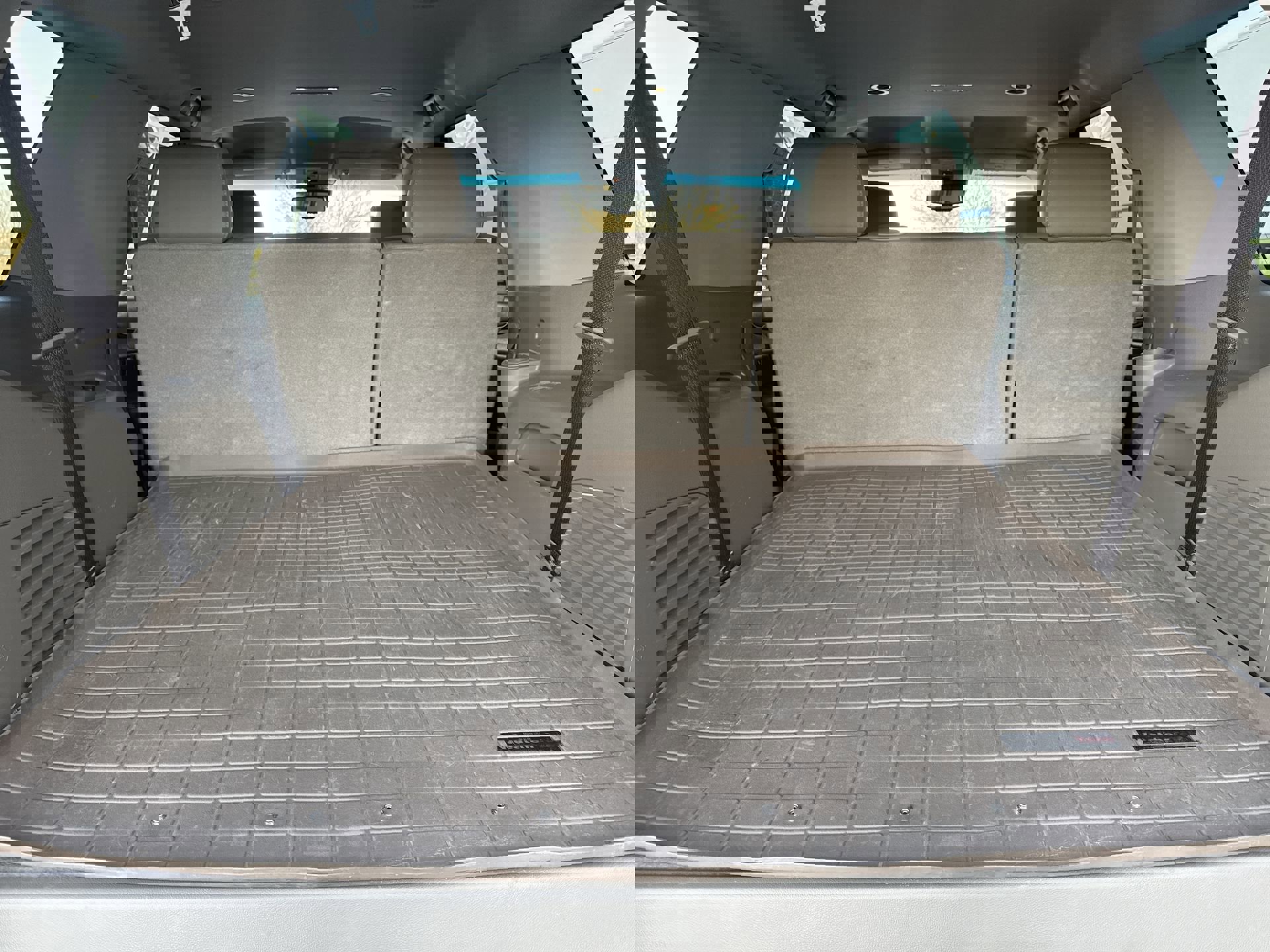 Used 2018 Chevrolet Tahoe LT w/ Luxury Package image 25