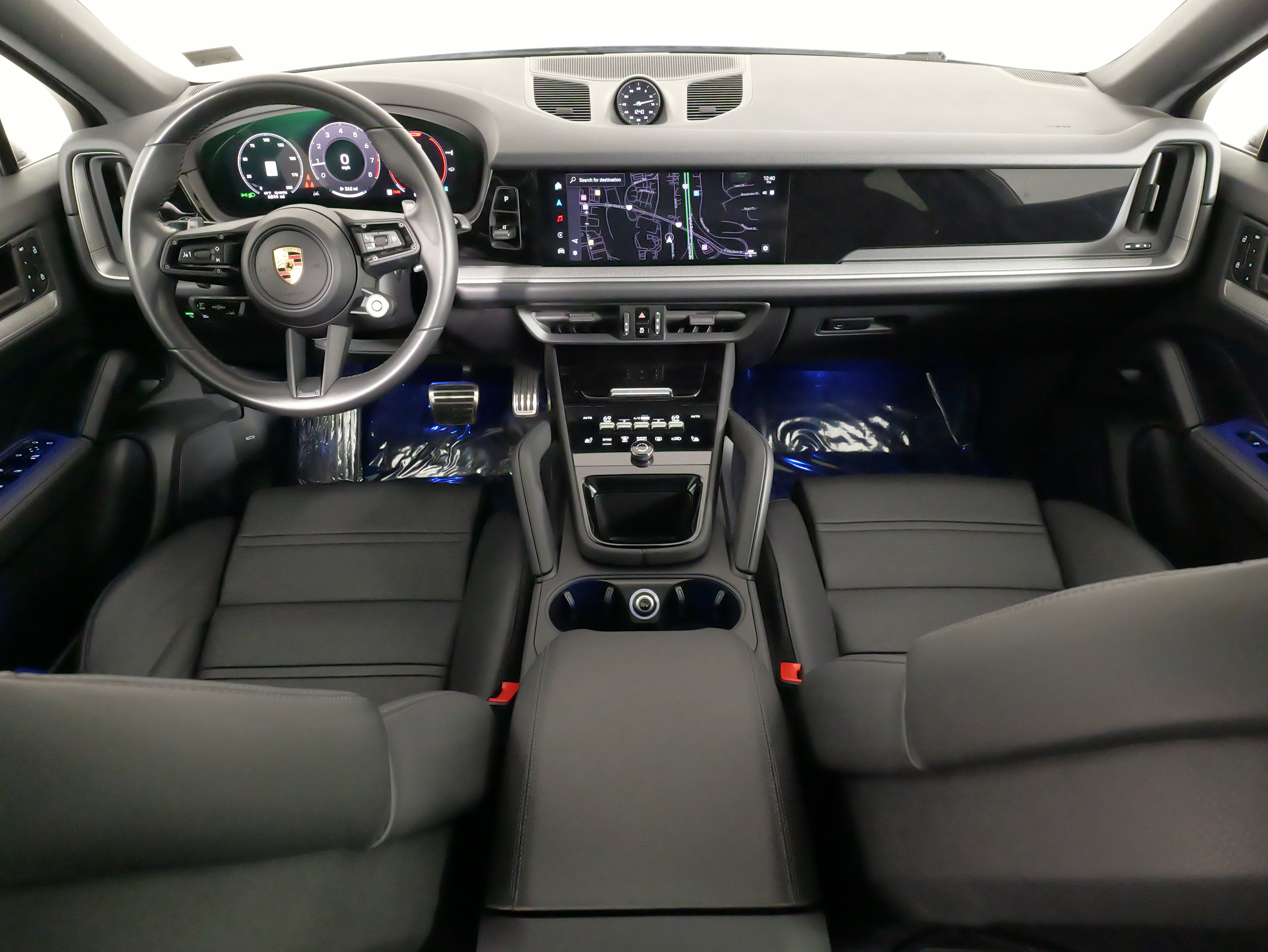 Used 2024 Porsche Cayenne S AWD/4WD image 36