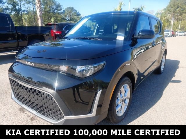 Certified 2025 Kia Soul LX w/ LX Technology Package