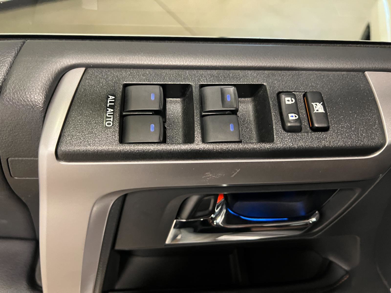 Used 2023 Toyota 4Runner Limited image 26