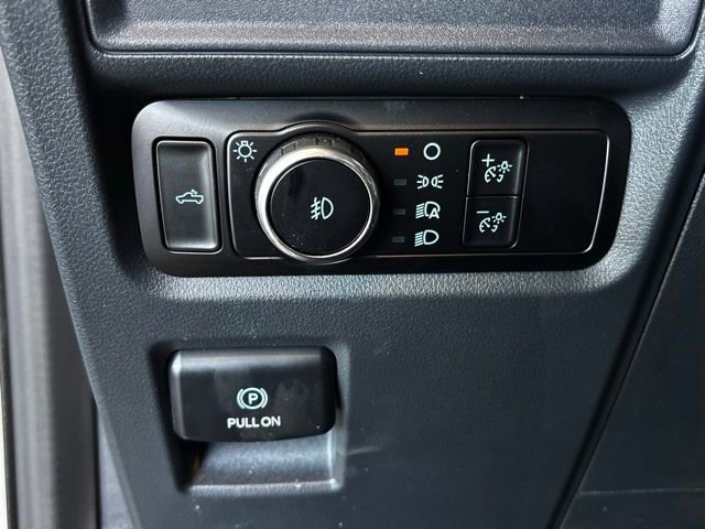 Used 2024 Ford F150 STX image 25