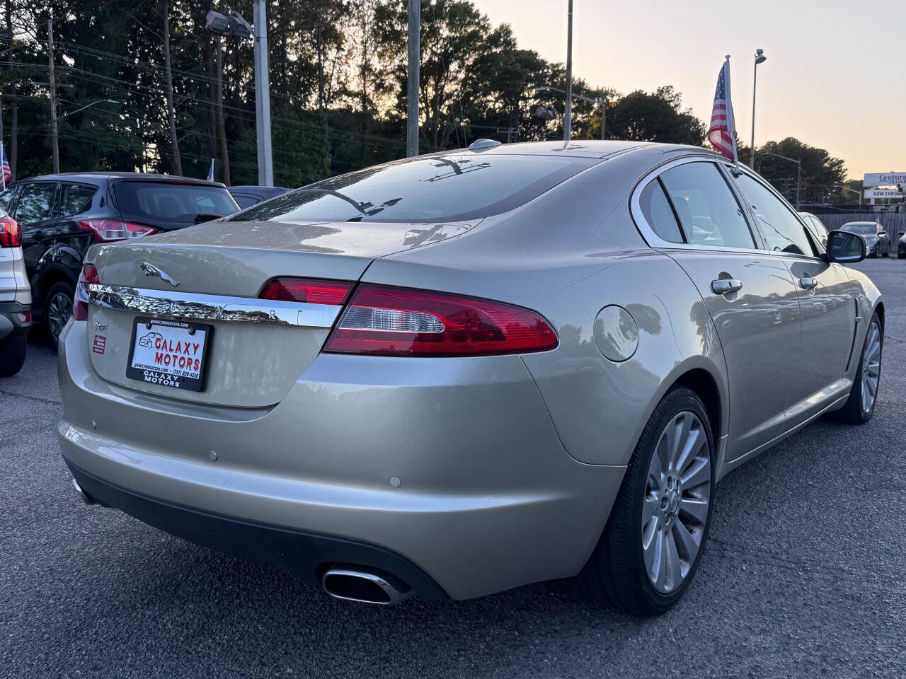 Used 2009 Jaguar XF Premium RWD image 7