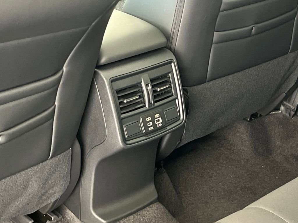 New 2026 Subaru Forester Premium AWD/4WD image 37