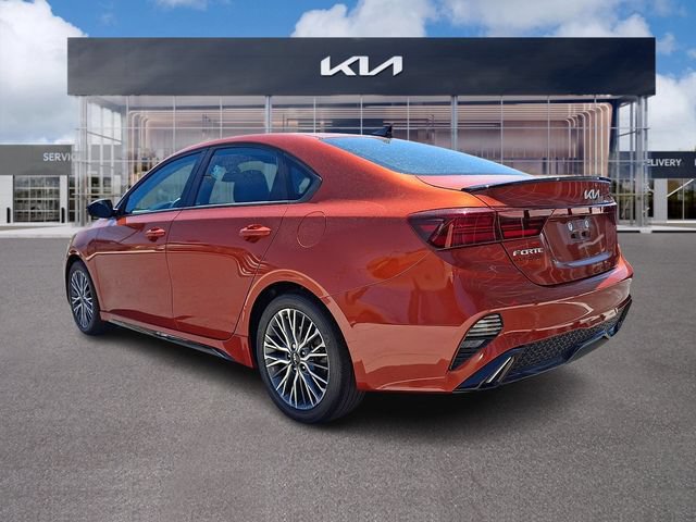Used 2023 Kia Forte GT-Line w/ GT-Line Premium Package FWD image 4