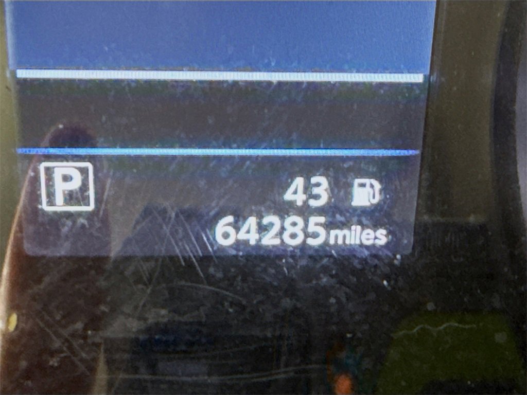 Used 2020 Nissan Rogue SV image 4