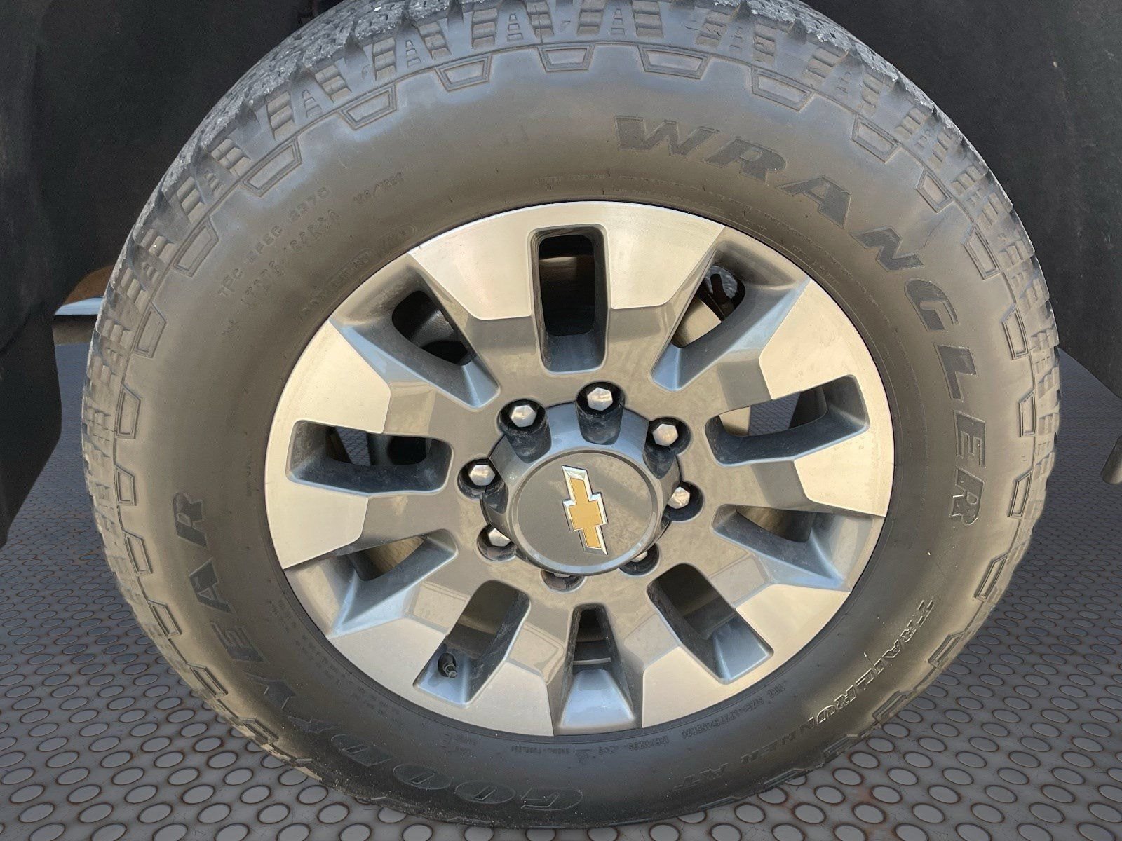 Certified 2024 Chevrolet Silverado 2500 Custom w/ Custom Value Package AWD/4WD image 10