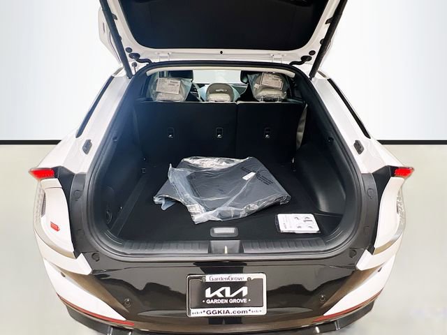 New 2025 Kia EV6 Wind image 27