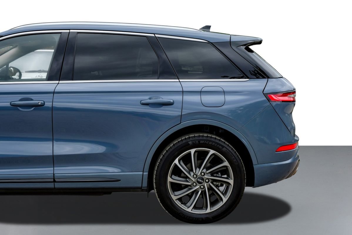 Used 2024 Lincoln Corsair Grand Touring w/ Equipment Group 301A image 11