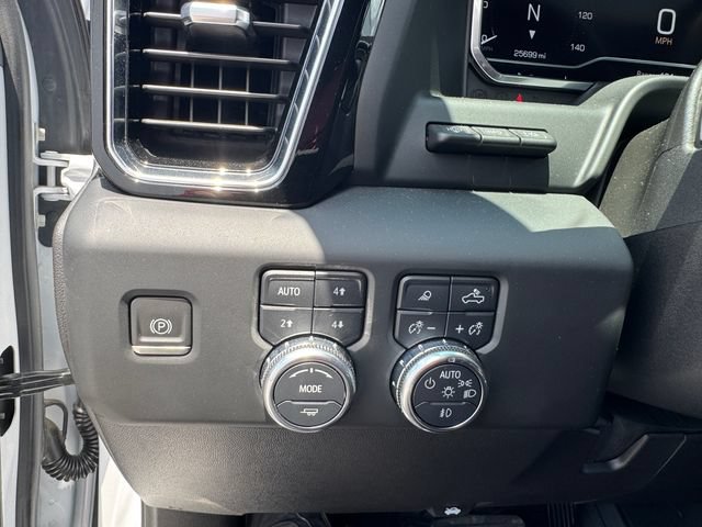 Used 2024 GMC Sierra 2500 Denali Ultimate w/ Max Trailering Package AWD/4WD image 38