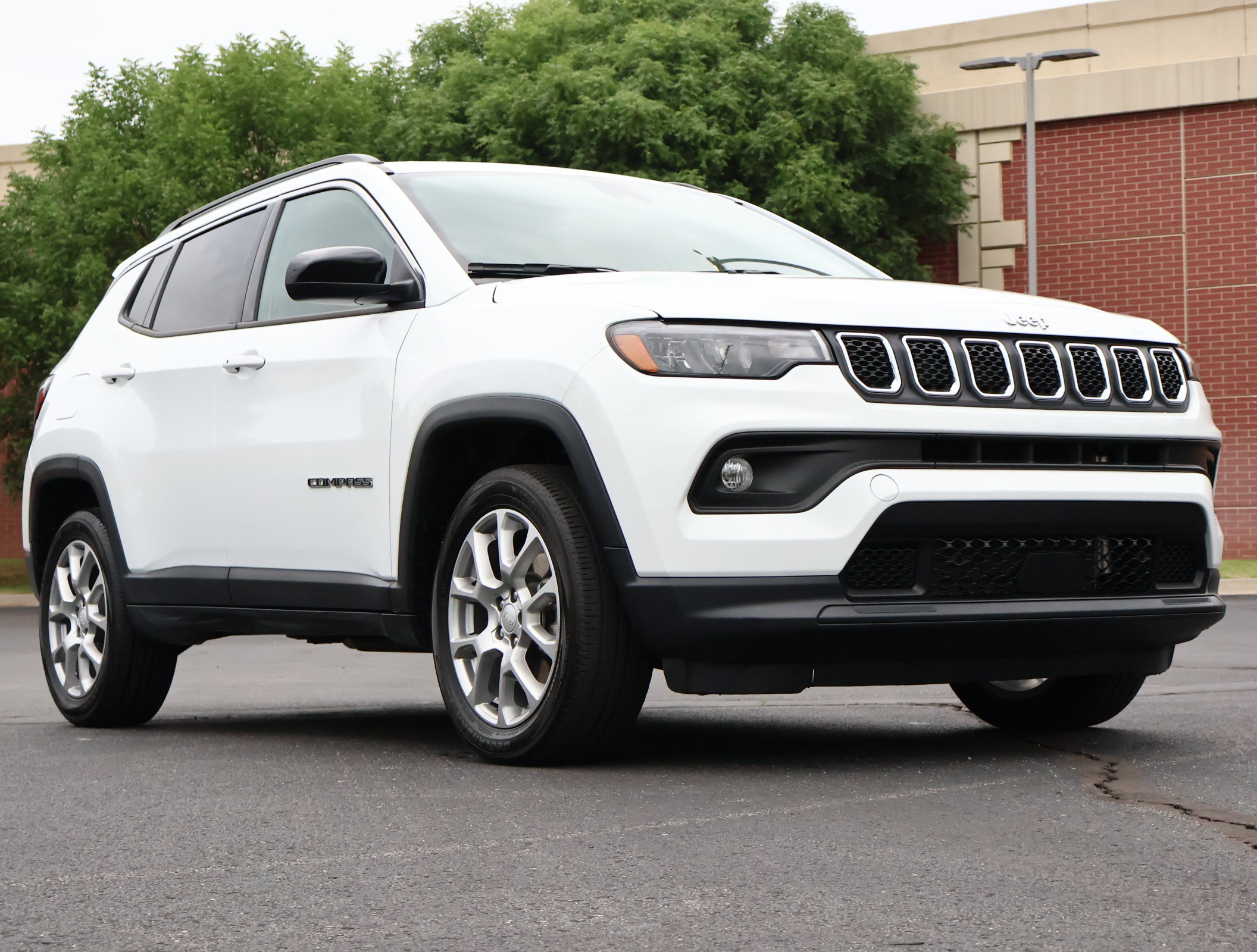 Used 2023 Jeep Compass Latitude