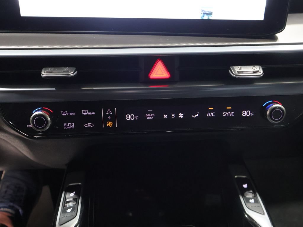 Used 2025 Kia Sorento SX Prestige AWD/4WD image 30