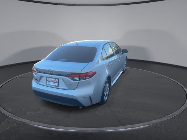 Used 2024 Toyota Corolla LE FWD image 15