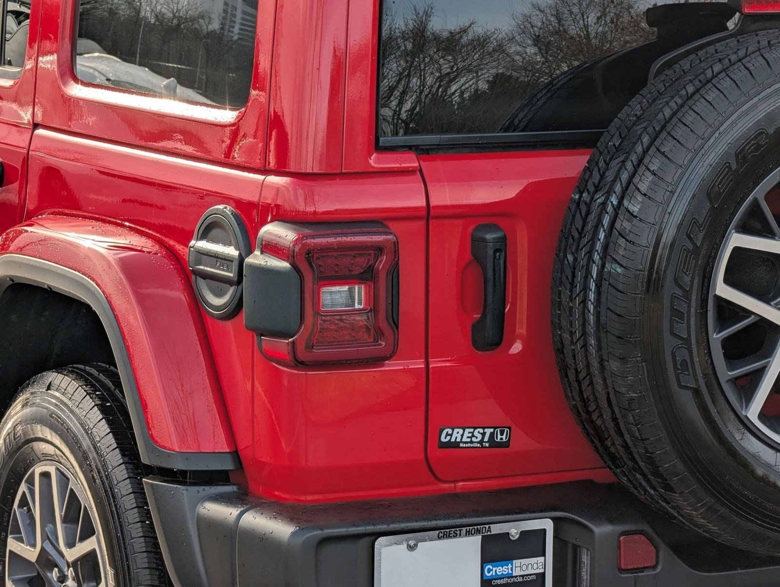 Used 2024 Jeep Wrangler Sahara image 13