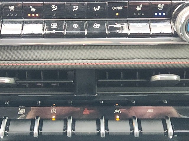 Used 2024 Chevrolet Colorado Z71 w/ Z71 Convenience Package 2 image 20