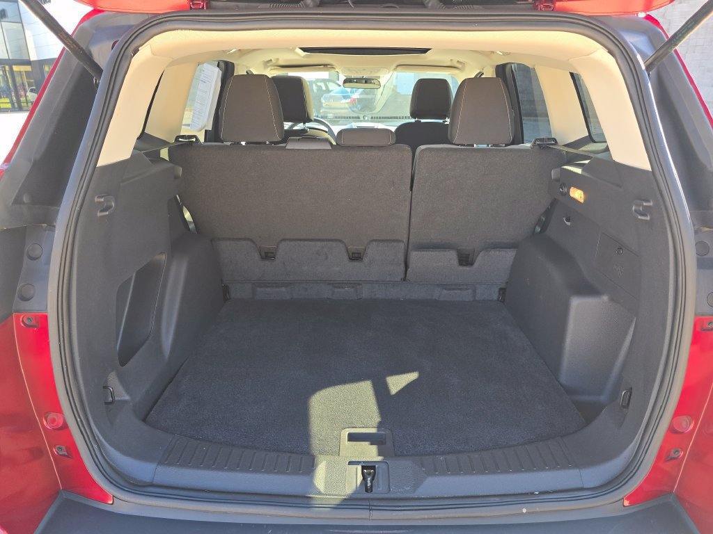 Used 2016 Ford Escape SE w/ Equipment Group 201A AWD/4WD image 12