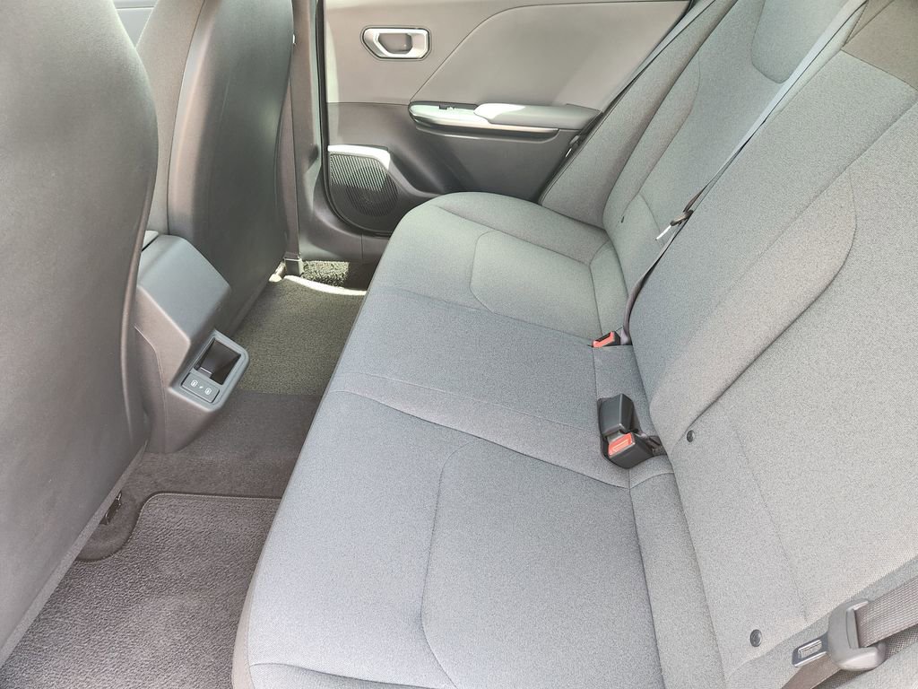New 2026 Kia K4 LXS image 19