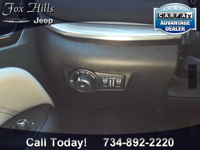Certified 2024 Jeep Compass Limited AWD/4WD image 16