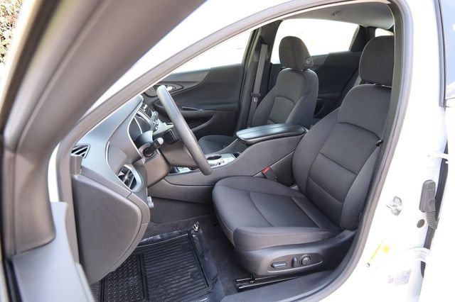 Used 2024 Chevrolet Malibu LT FWD image 8