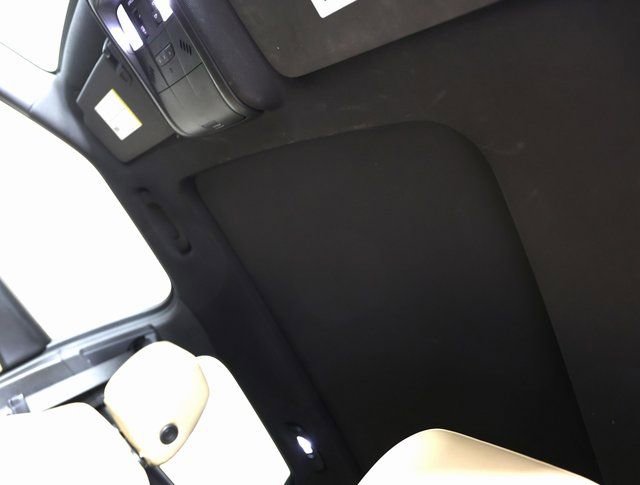 Used 2020 Chevrolet Blazer Premier w/ Driver Confidence II Package image 5