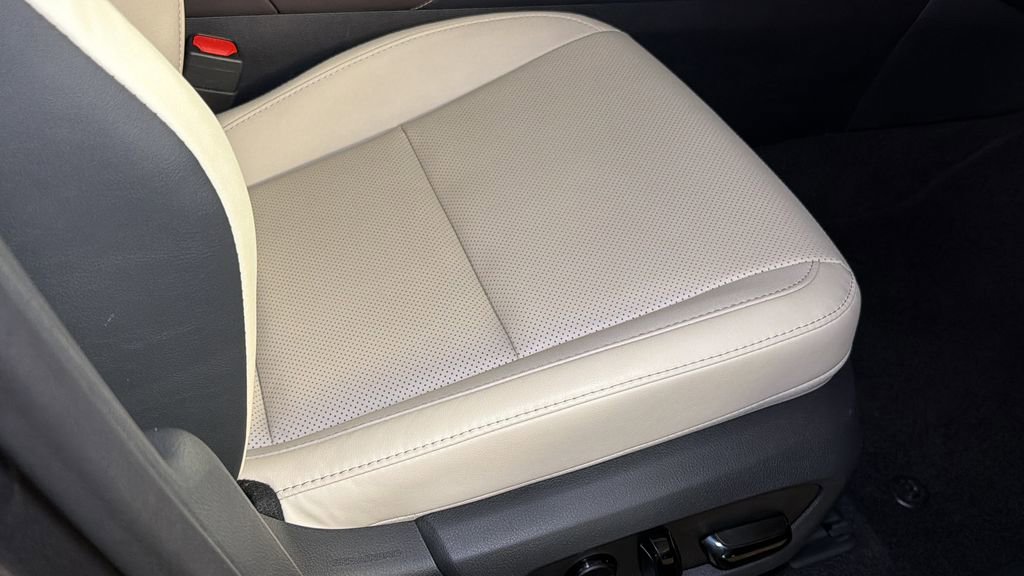 Used 2024 Lexus RX 350 Premium w/ Cold Area Package image 12