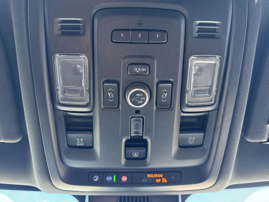 Certified 2023 Chevrolet Suburban High Country AWD/4WD image 30