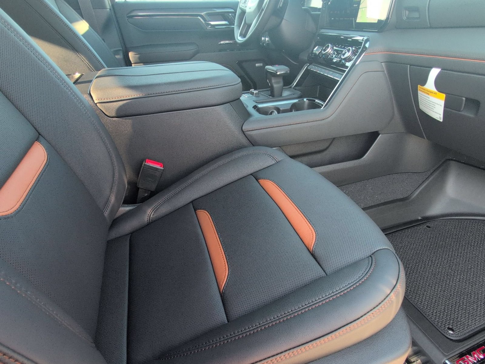 New 2026 GMC Sierra 1500 AT4 w/ AT4 Preferred Package AWD/4WD image 30