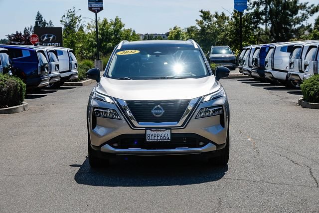 Used 2022 Nissan Rogue Platinum w/ Head-Up Display Package FWD image 7
