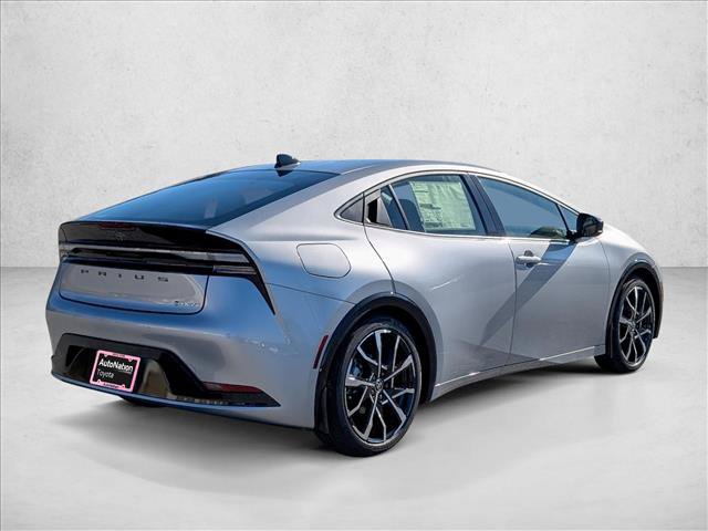 New 2026 Toyota Prius Plug-In Hybrid FWD video 2