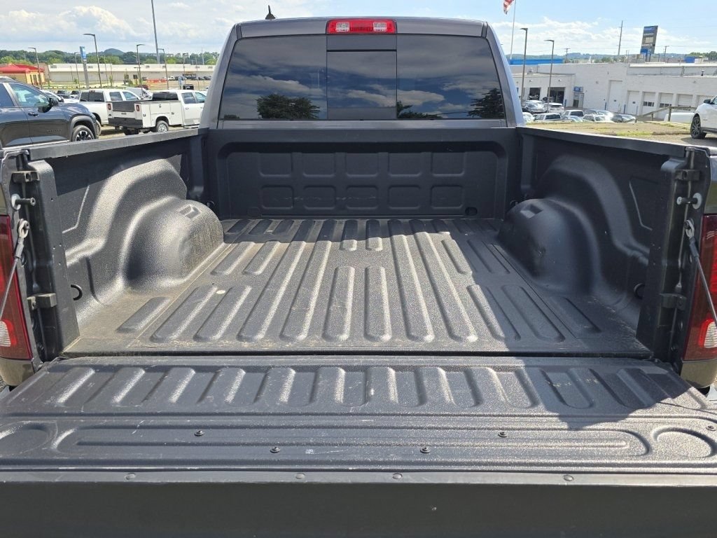 Used 2020 RAM 1500 Warlock w/ Electronics Group AWD/4WD image 19