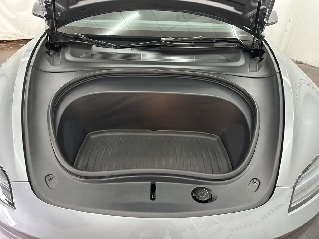 Used 2025 Tesla Model 3 Long Range image 26