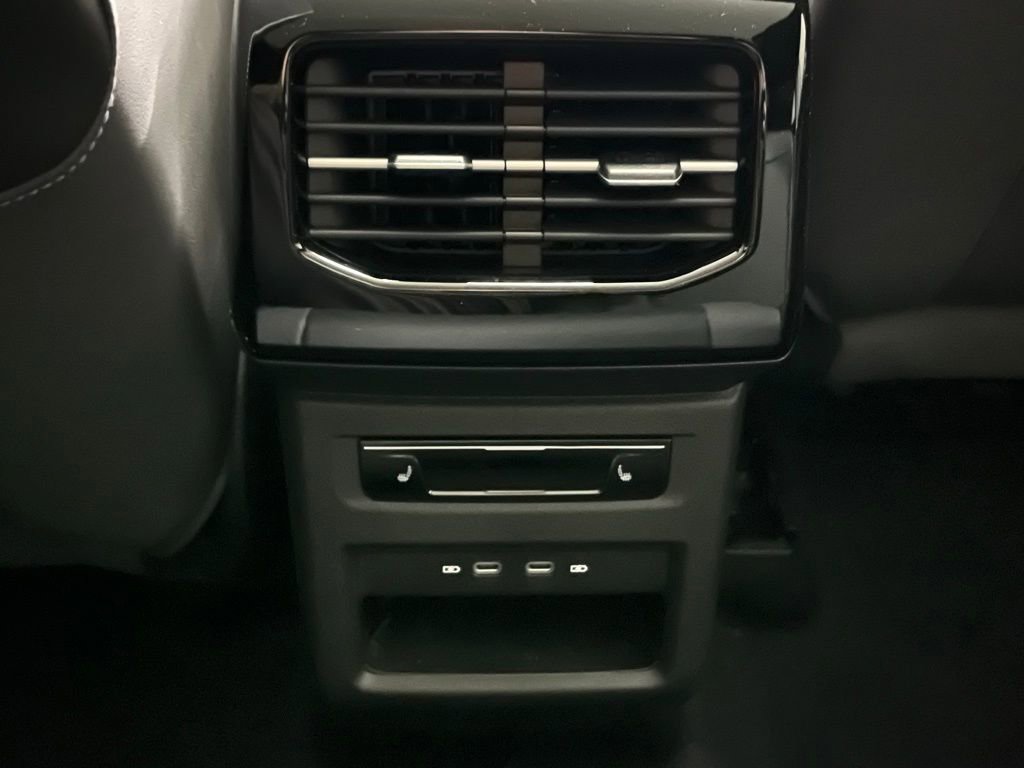 New 2026 Volkswagen ID.4 Pro S Plus image 11